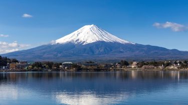 2月23日は富士山の日！富士山ってどれぐらい寒いの？ビュースポットもご紹介！